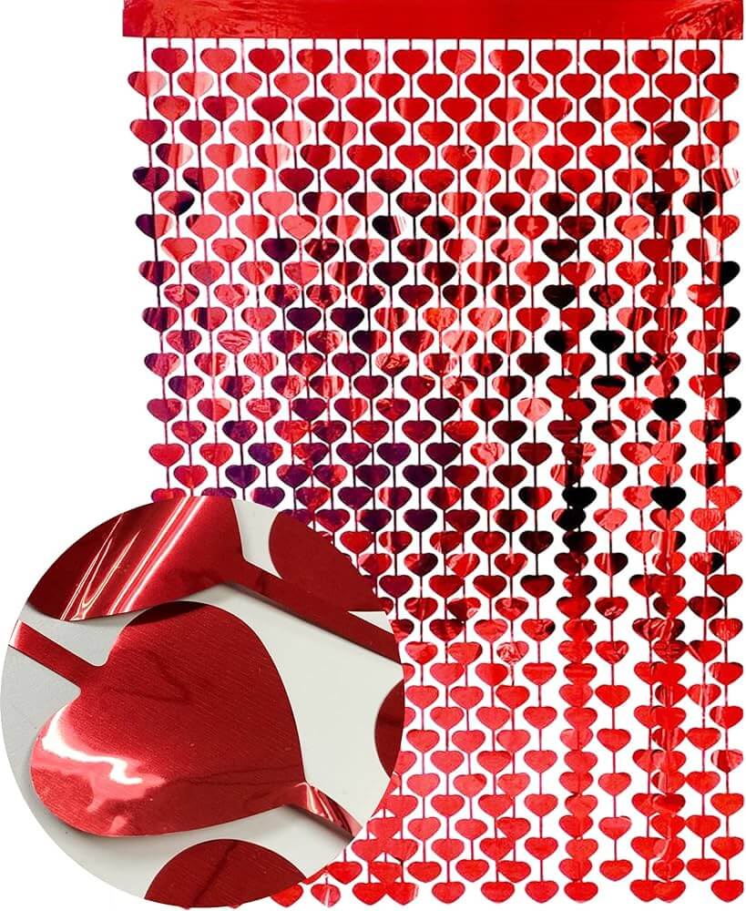 Red Hearts Curtain C/1