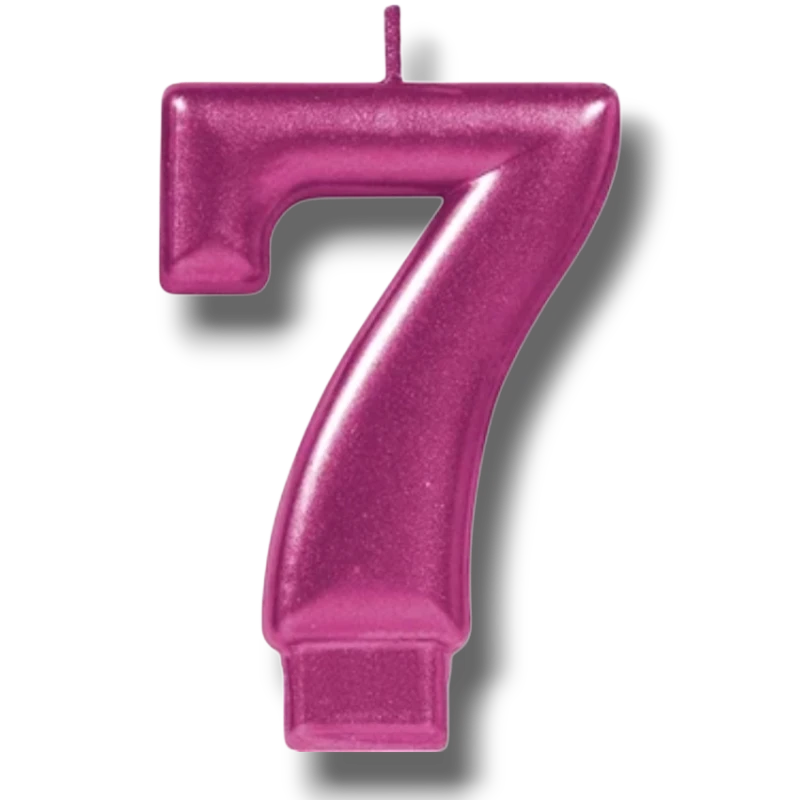 Magenta Number 7 Candle C/1