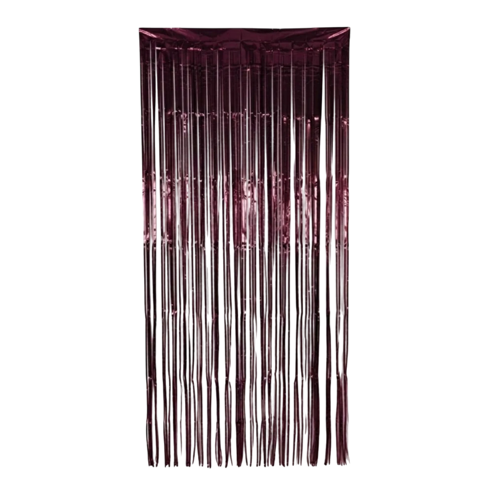 Cortina decorativa PartyStore de flecos metálicos en color vino con acabado mate para fiestas y eventos