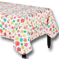 Mantel PartyStore con estampado tropical de flamencos, piñas y flores de hibisco sobre fondo blanco para fiestas