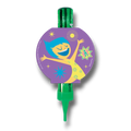 Vela mágica PartyStore de Intensamente con diseño de Alegría en color morado y base verde brillante
