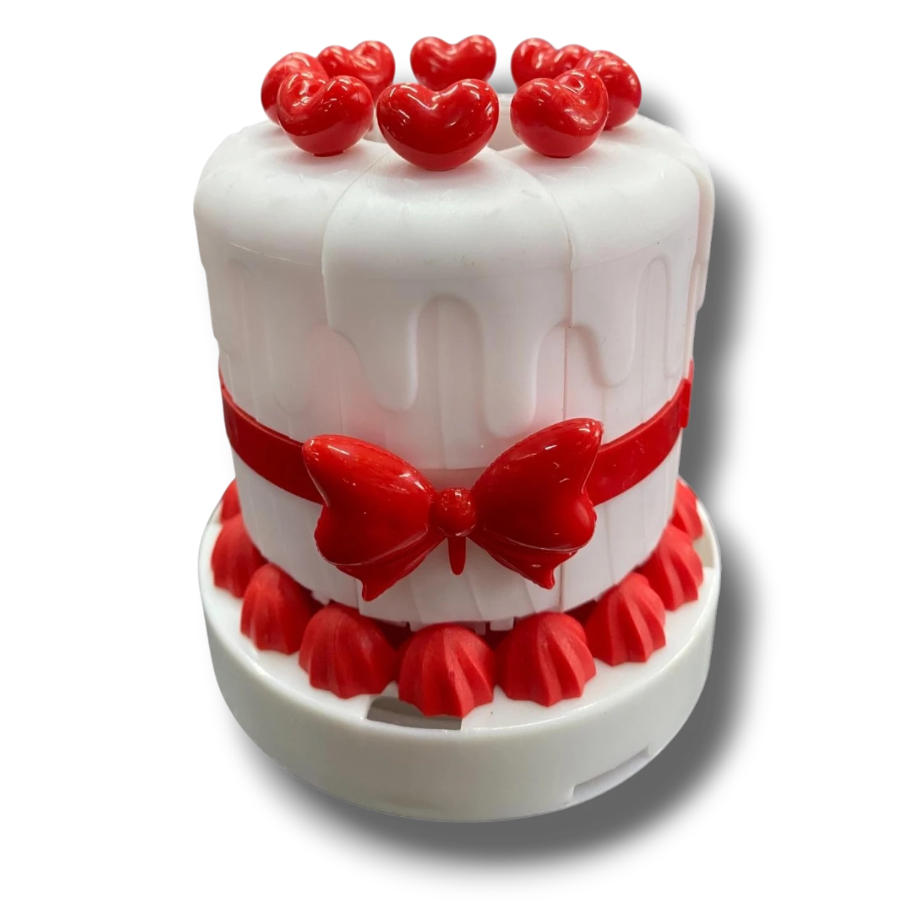 Vela PartyStore con forma de pastel blanco decorado con corazones y lazo rojo para celebraciones